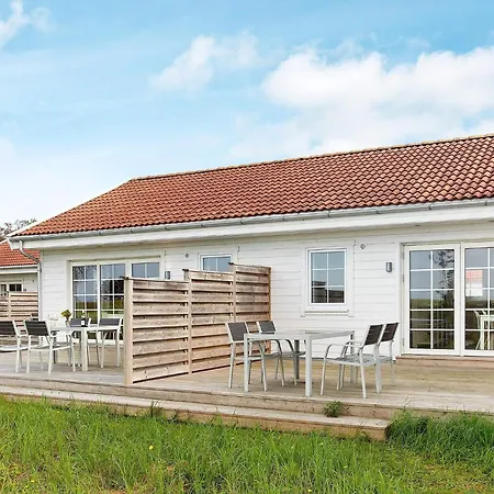 3 Person In L S Holiday home *