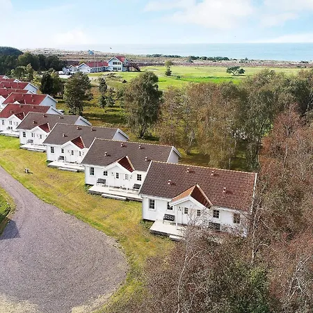 3 Person In L S Holiday home *